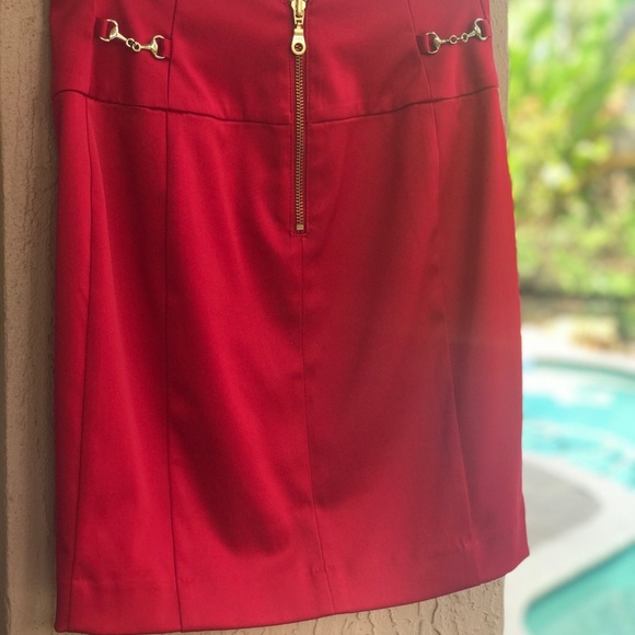 Express Red Mini Skirt - Picture 2 of 2